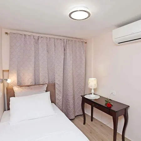 בית נופש In 43524 דוברובניק