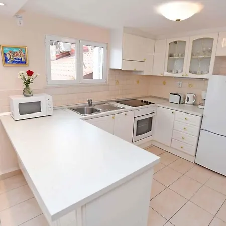 בית נופש In 43524