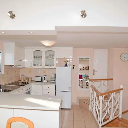 בית נופש In 43524